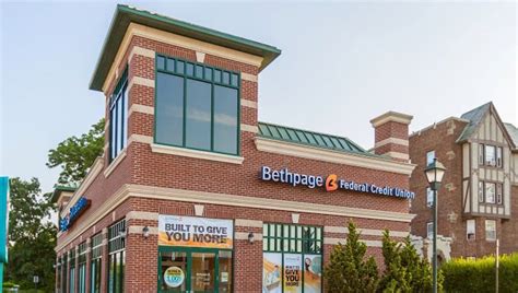 Bethpage FCU's Bay Shore, NY Branch delivers tailored banking solutions to its members, including checking, savings accounts, loans, mortgages, & more. 